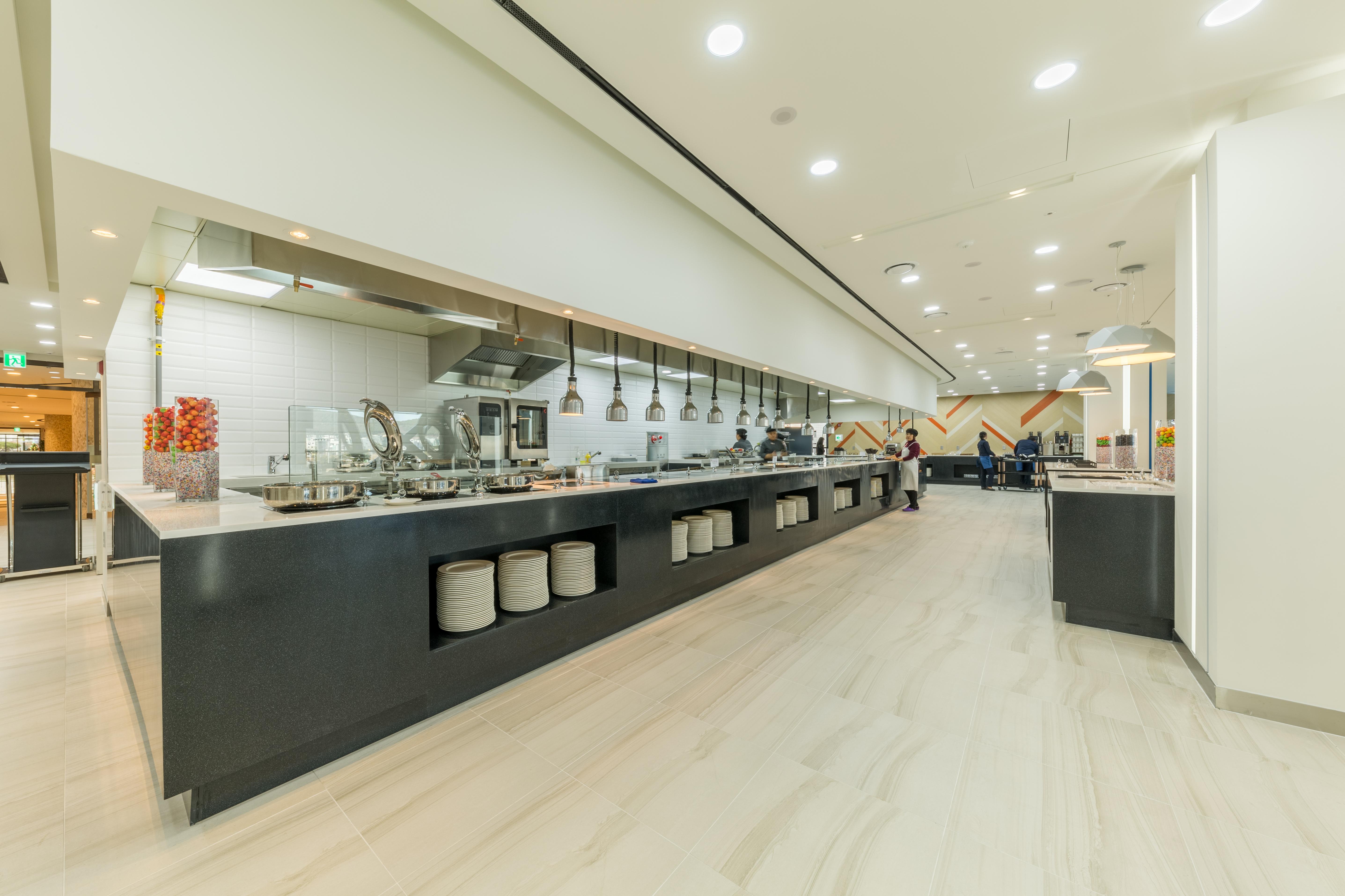 Howard Johnson By Wyndham Incheon Airport Екстериор снимка