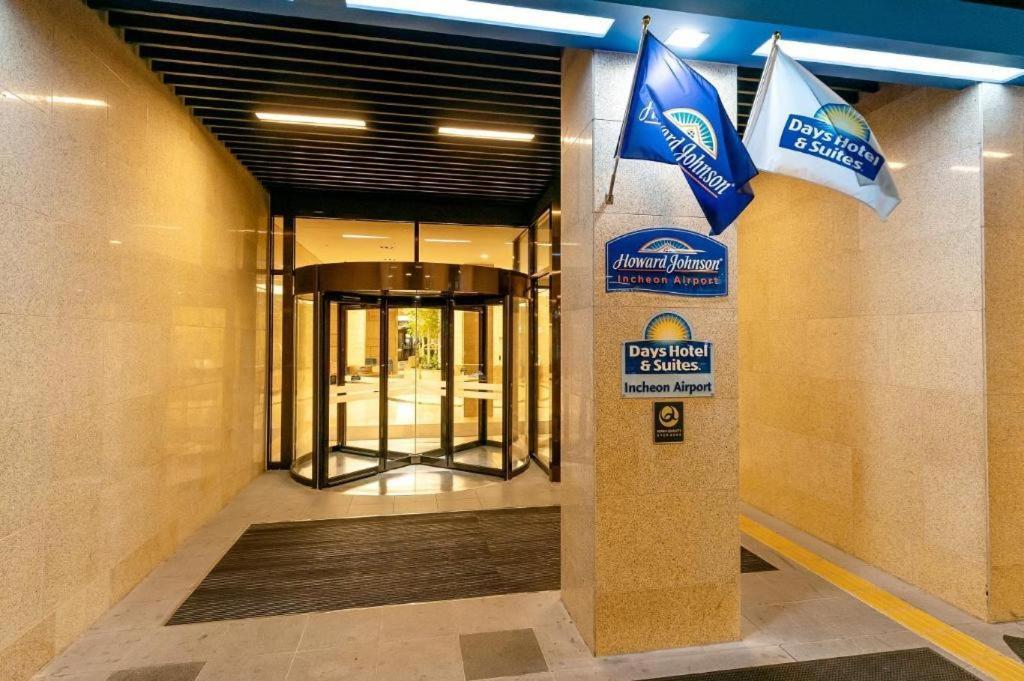 Howard Johnson By Wyndham Incheon Airport Екстериор снимка